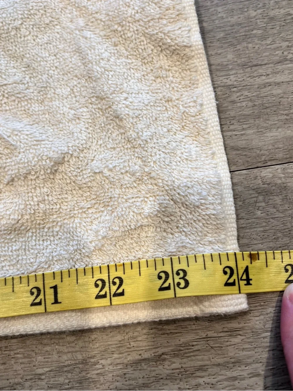 Vintage Martex Geometric Floral Bath Towel 24x48